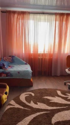 Продается 3 комн. квартира в центре Чугуева