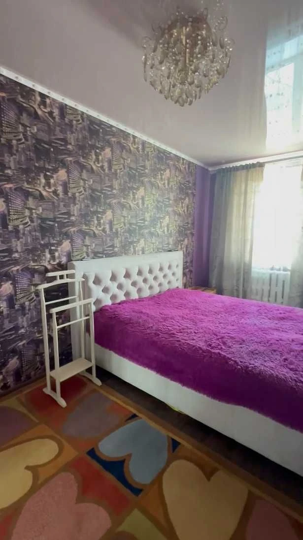 Продается 3 комн. квартира в центре Чугуева