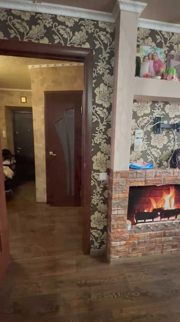 Продается 3 комн. квартира в центре Чугуева