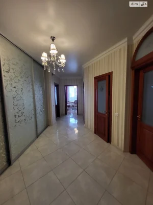 Apartment for Sale, Zaiikovskya