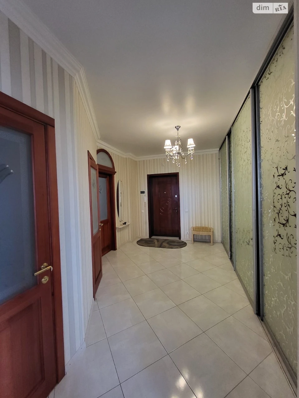 Apartment for Sale, Zaiikovskya