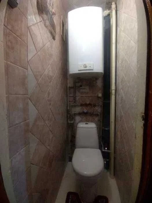 Продам 3 комнатную квартиру 61 м2 Комфортный 2 этаж метро Ин