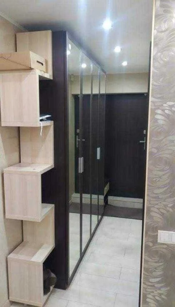 Продається 2-кімнатна квартира, 45 кв.м, 2 поверх, 23 Серпня.