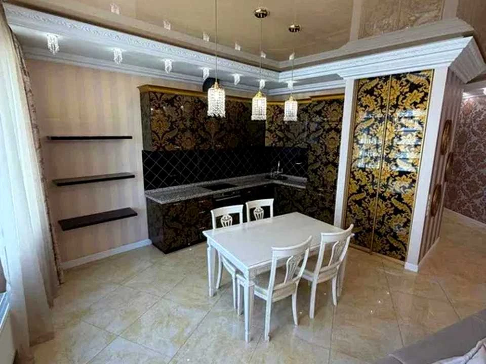 Квартира. Одеса, Літературна вулиця