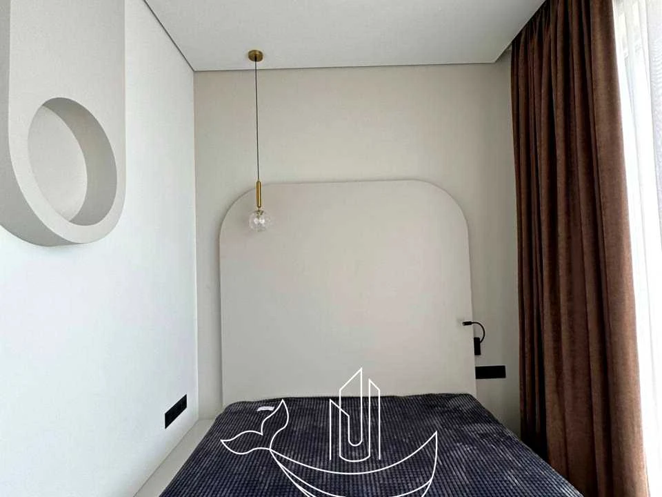 Apartment. Odessa, Mayachny Prospect