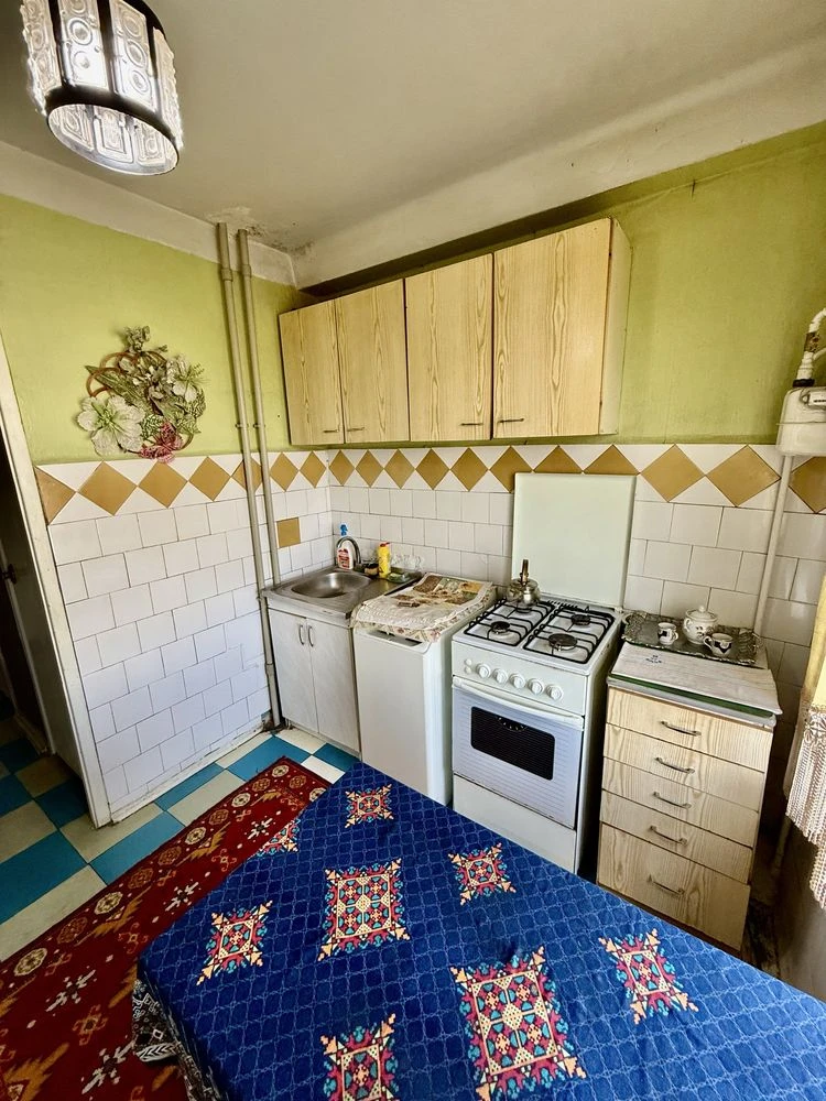 Продажа 3-комнатной квартиры в центре района Хортицкого