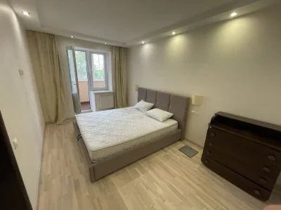 2-bedroom apartment for sale on Korbutivka