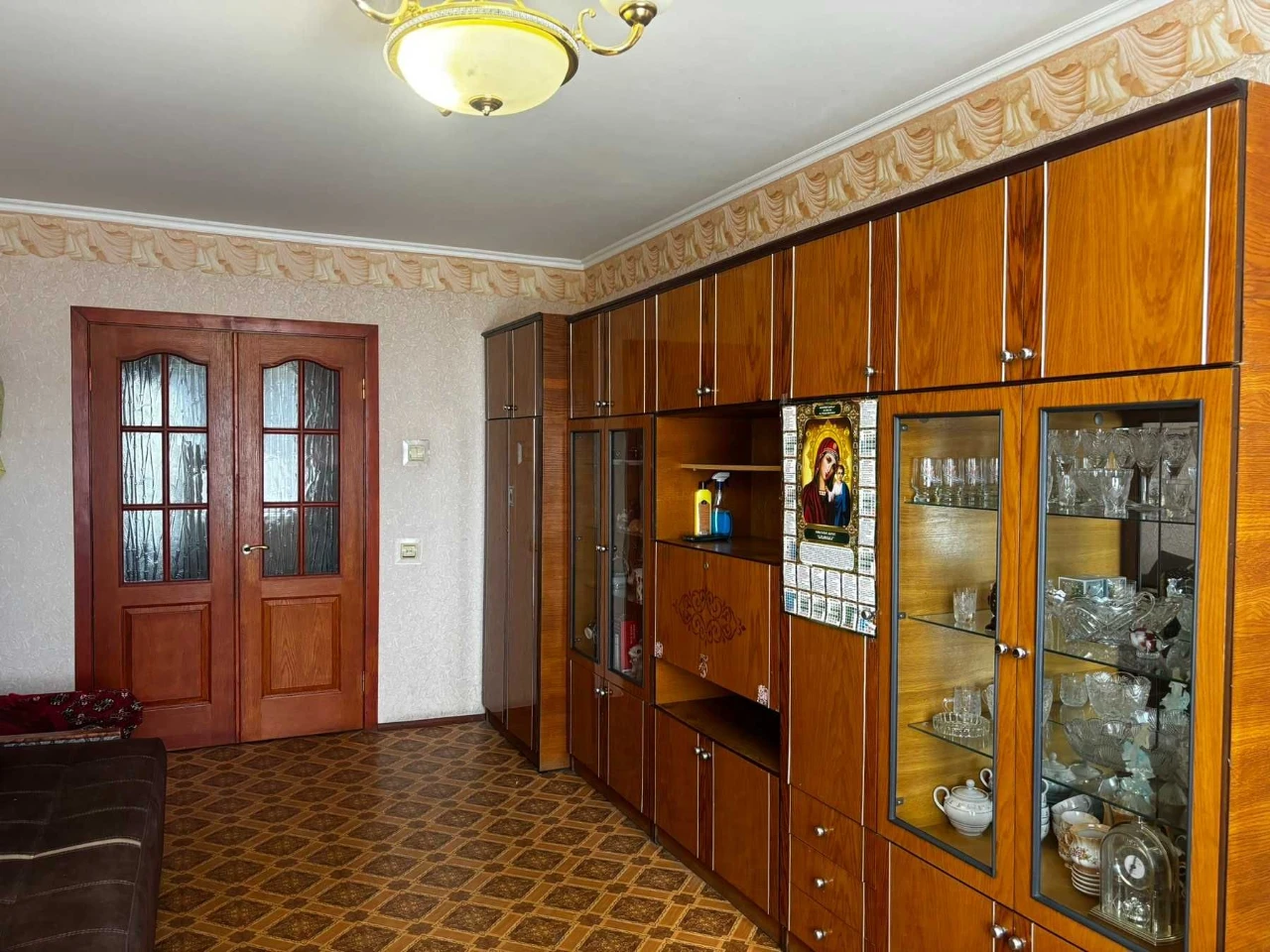 Apartment for Sale - 700 Anniversary Area