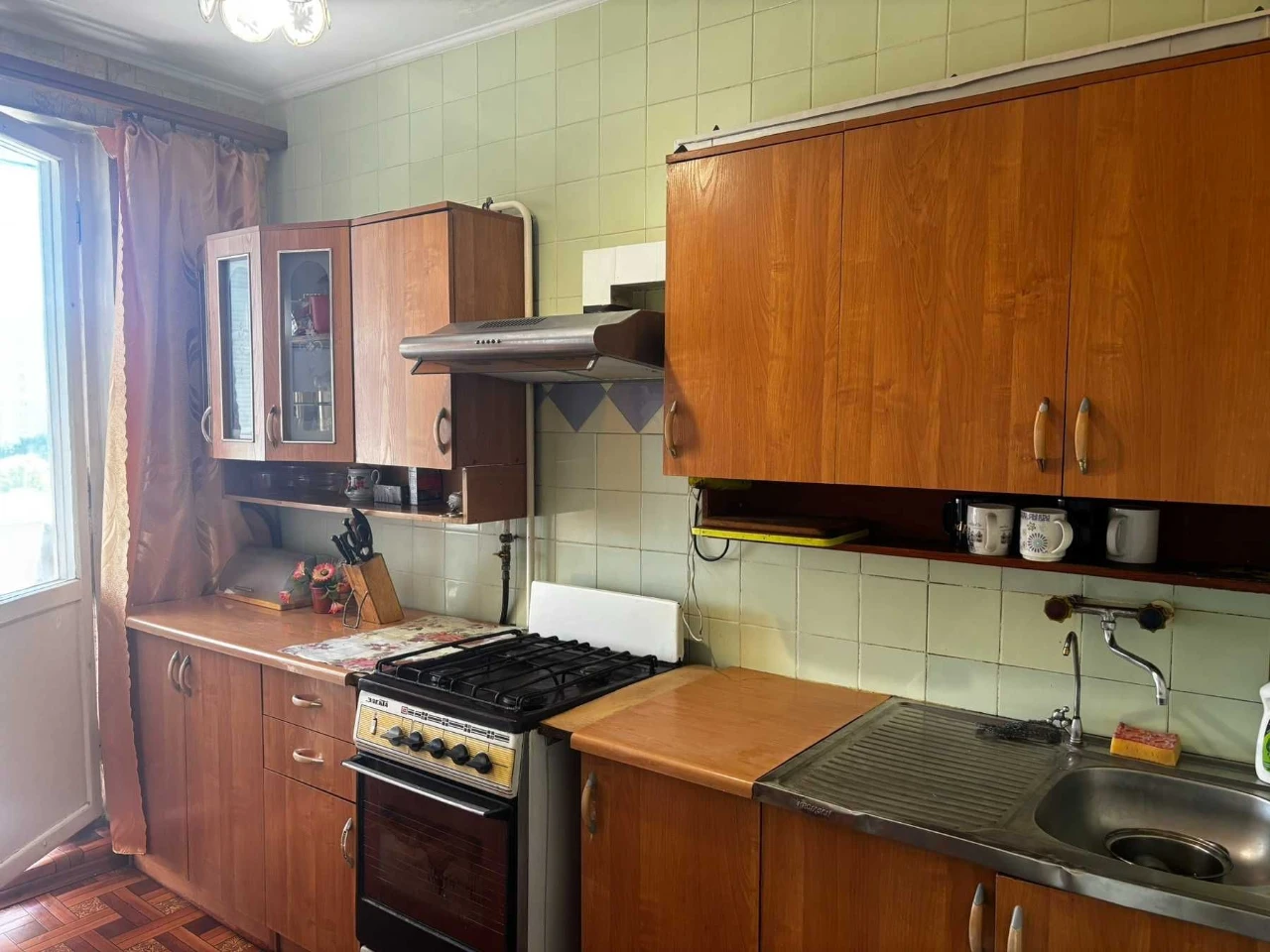 Apartment for Sale - 700 Anniversary Area