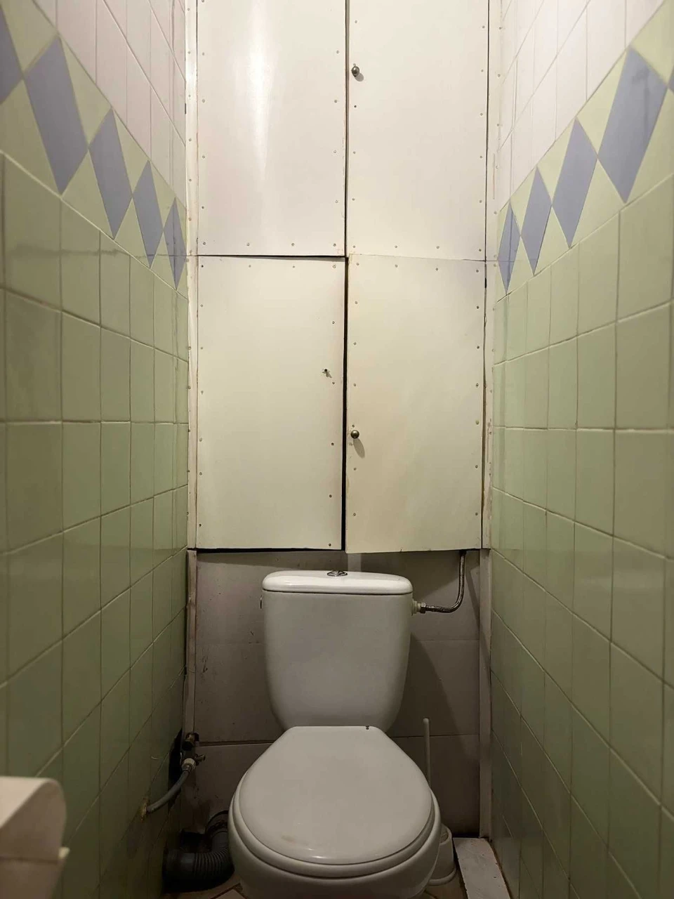 Apartment for Sale - 700 Anniversary Area