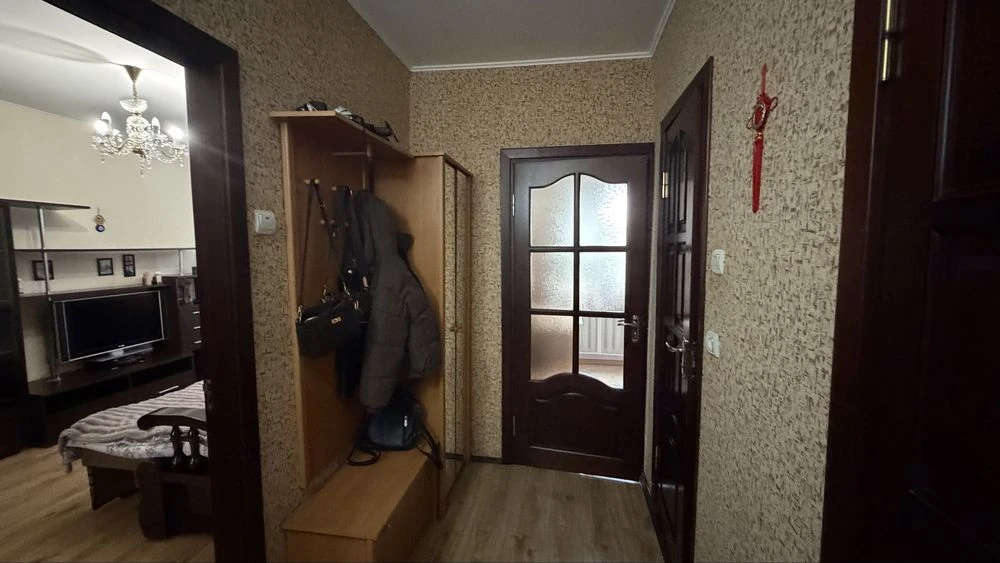 One-room apartment for sale, Евгений Коновальця Street
