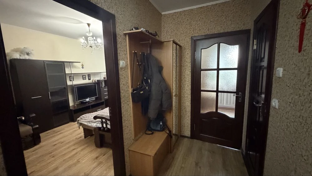 One-room apartment for sale, Евгений Коновальця Street