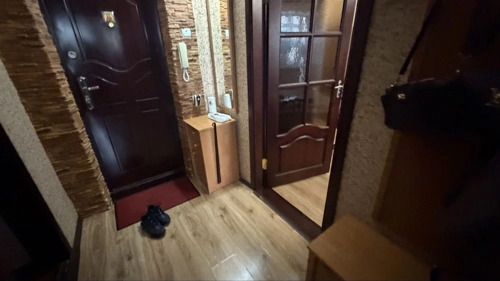 One-room apartment for sale, Евгений Коновальця Street