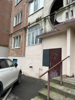 Spacious and cozy 4-bedroom apartment (!)