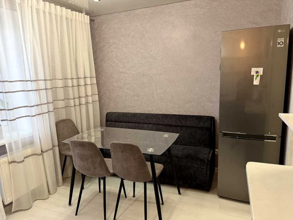 Apartment. Gerasima Kondratyeva st.