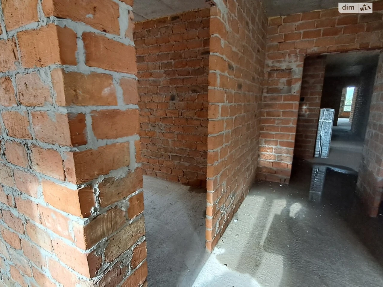 Apartment for Sale: Center