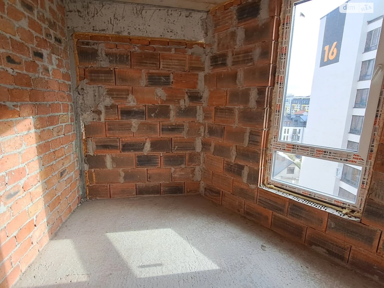 Apartment for Sale: Center