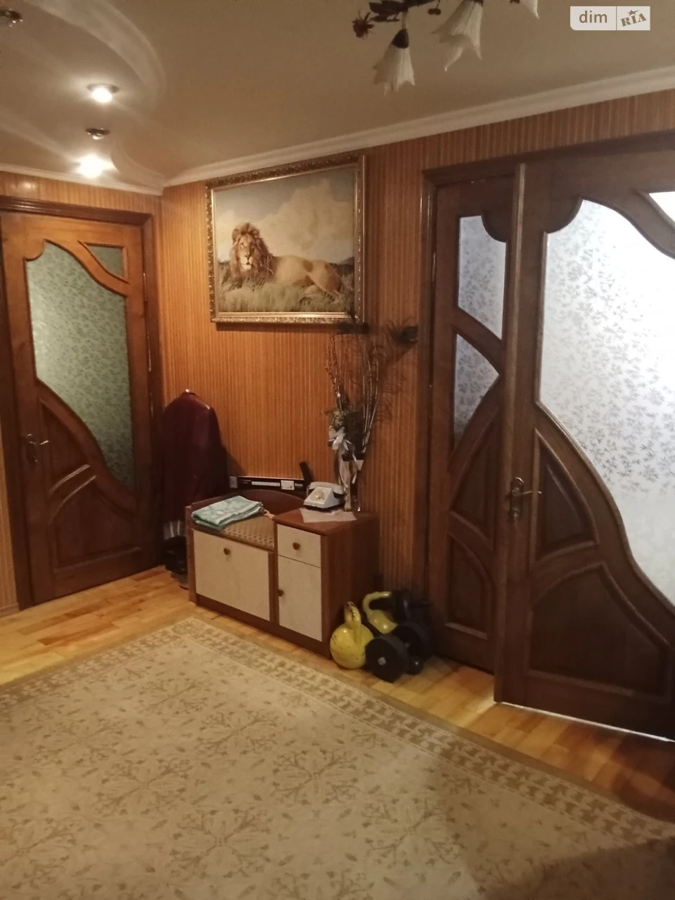 Long-Term Rental Apartment, New World