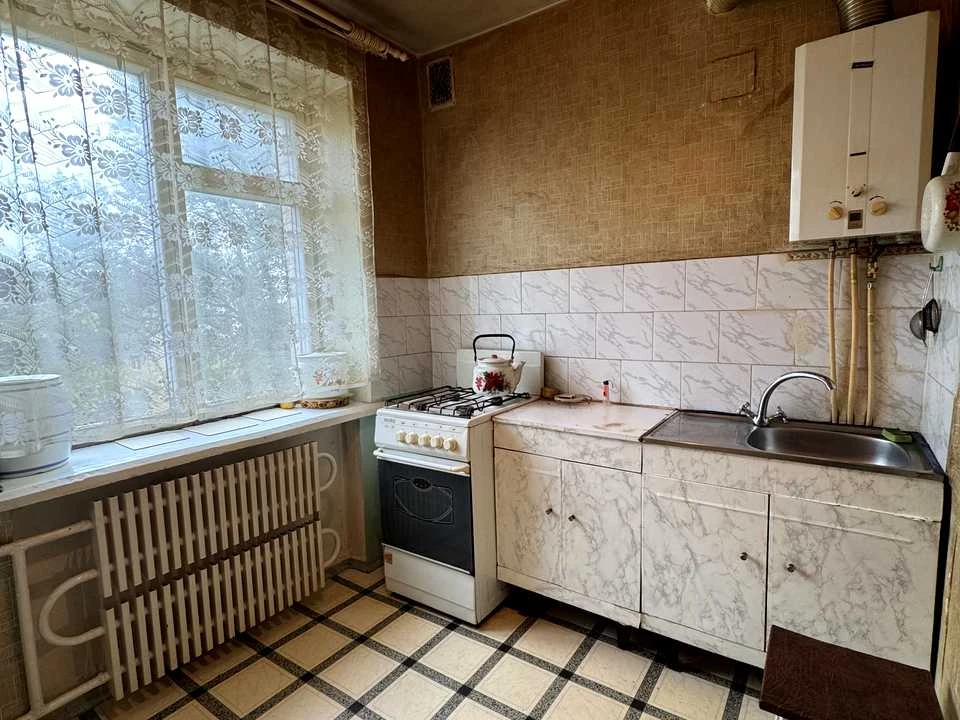 Apartment. Kropyvnytsky, Heroes-Ratyvalnyk Street