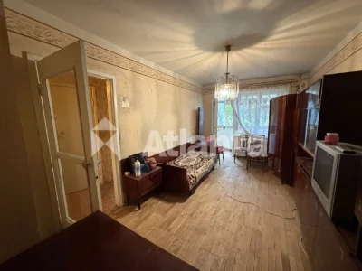 1 комната квартира под ремонт район Формаркету