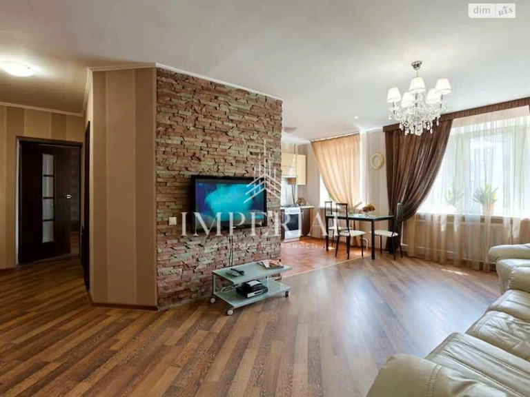 Long-Term Rental - Apartment in Pecersky
