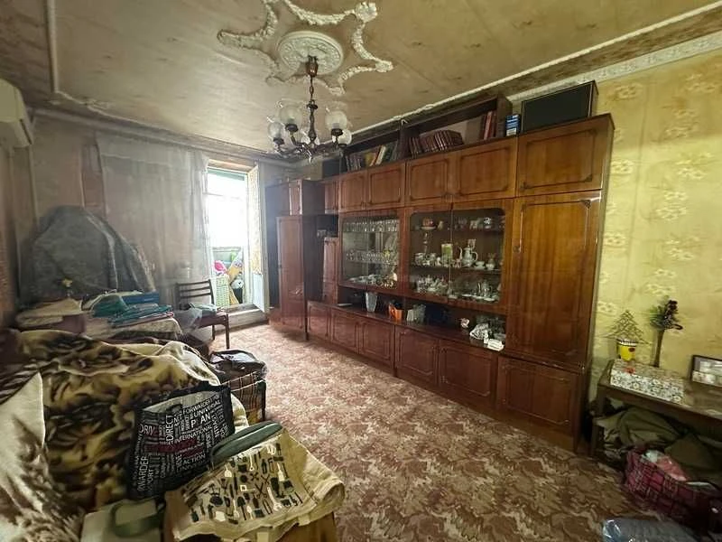 2-room apartment for sale, 5-7 minutes from Industria metro station