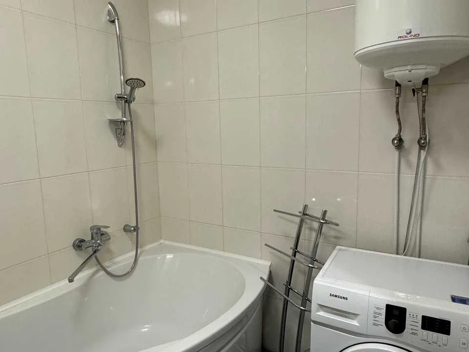 Apartment. Petro Grigorienko Street