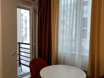Apartment. Praktichna St.