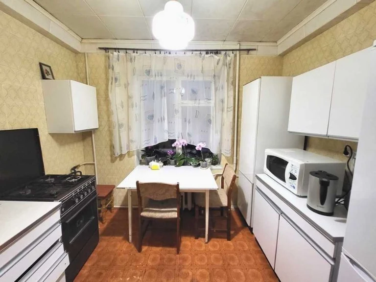 Продажа 3-х к.кв. на Набережной ул. Дунайского д.14, ТРЕТИЙ