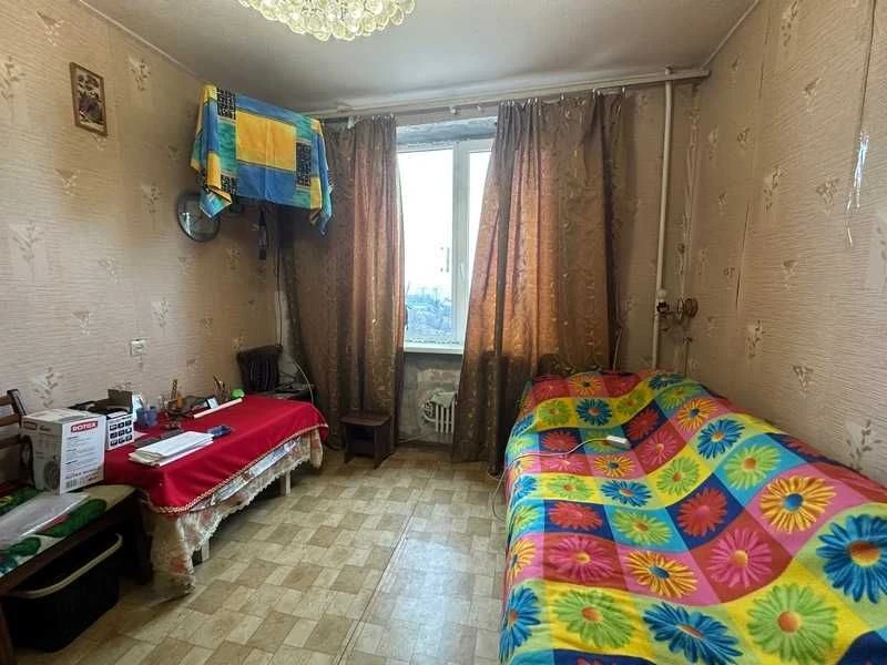 2-room apartment for sale, 5-7 minutes from Industria metro station