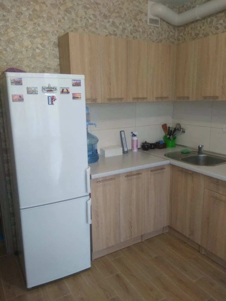 Сдается 1-комнатная квартира, улица Вишняковская, станция метро Харьковская