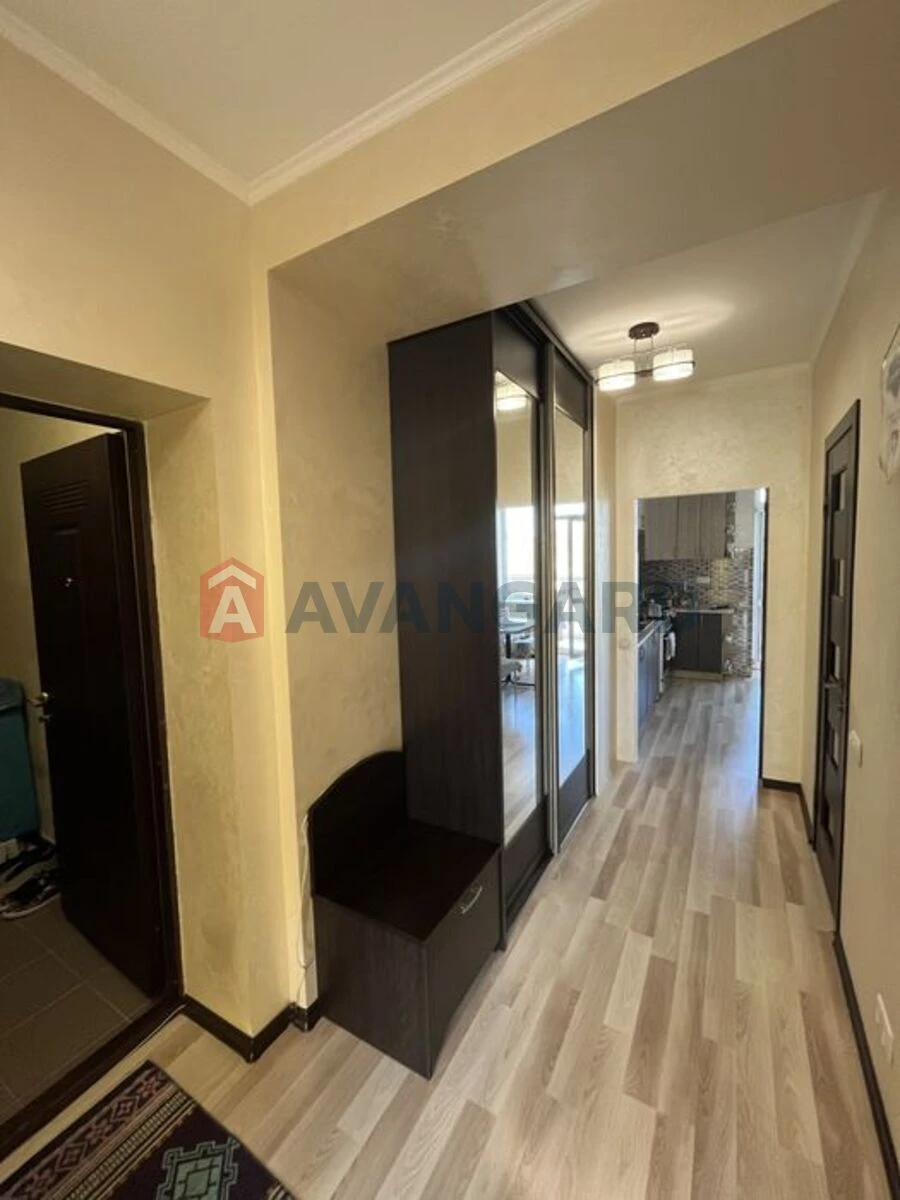 Sale of 1-bedroom apartment, Roksolany Street.