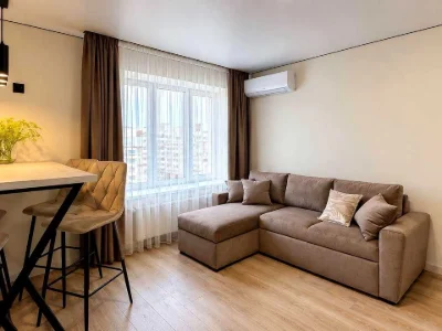Apartment. Stryiska Street, Lviv