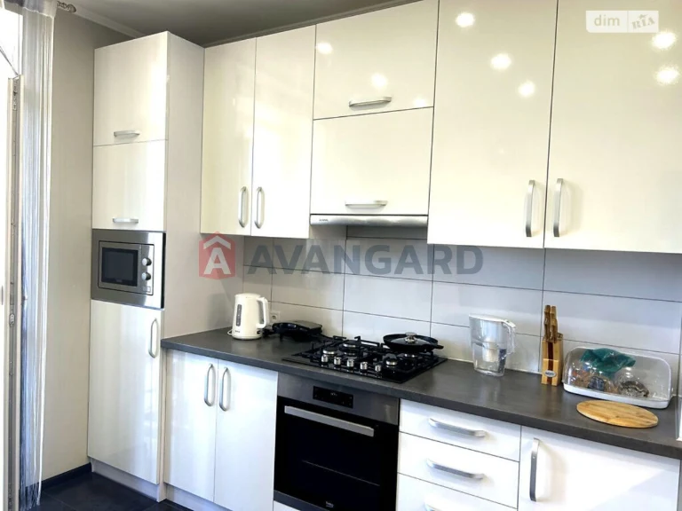 Продажа 2-комнатной квартиры, ул. Роксоляны, 43 Б.