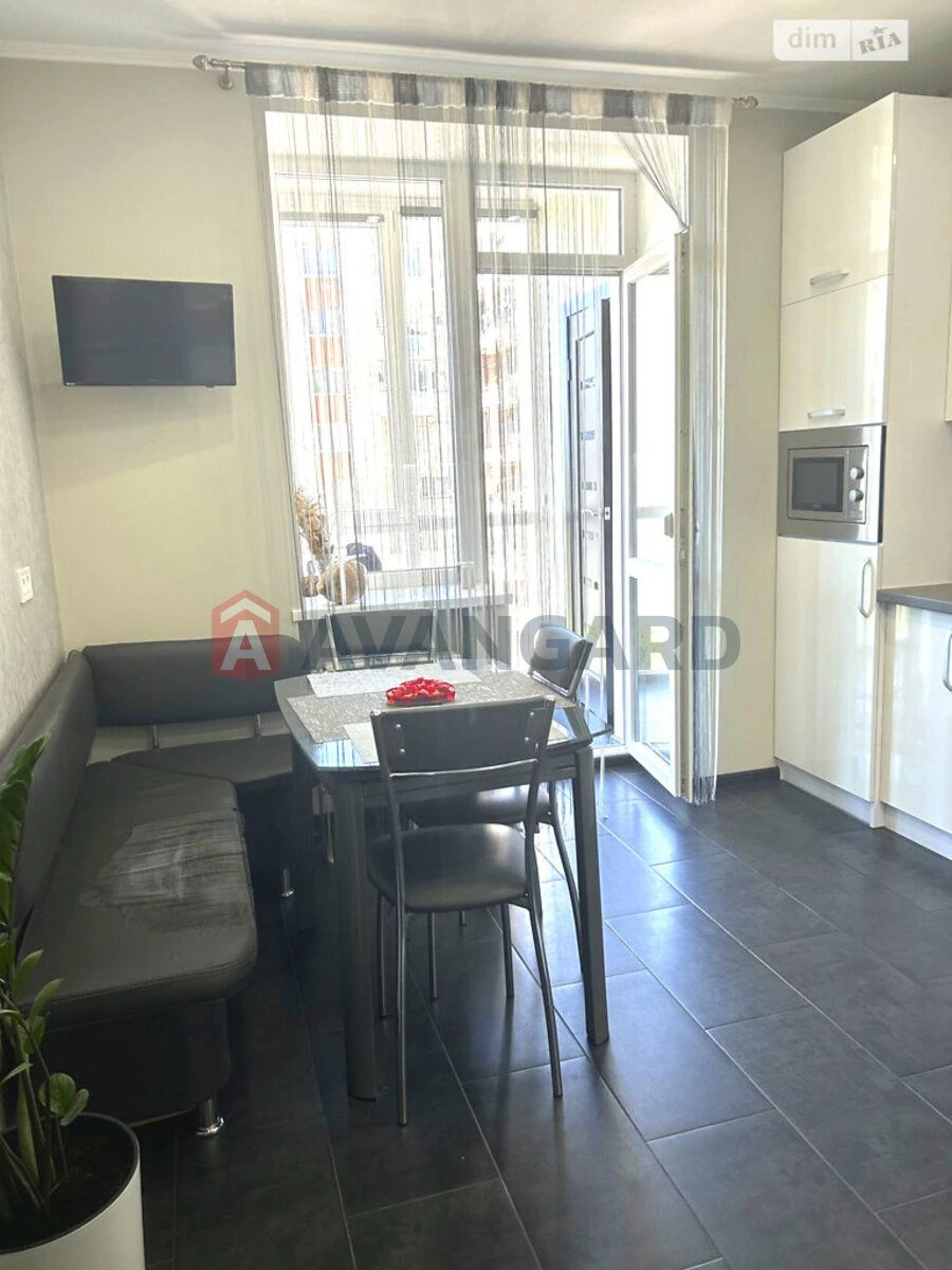 Продажа 2-комнатной квартиры, ул. Роксоляны, 43 Б.