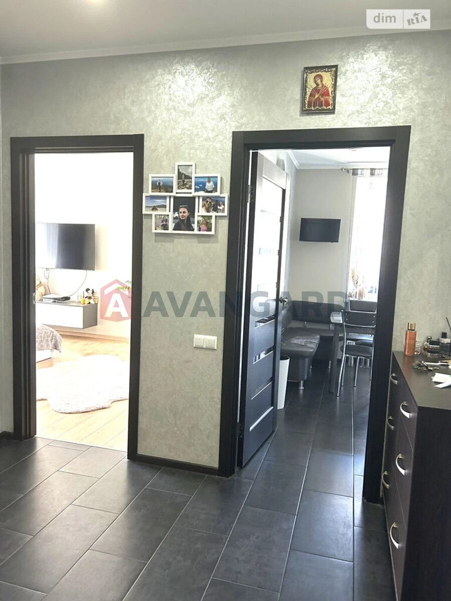 Продажа 2-комнатной квартиры, ул. Роксоляны, 43 Б.