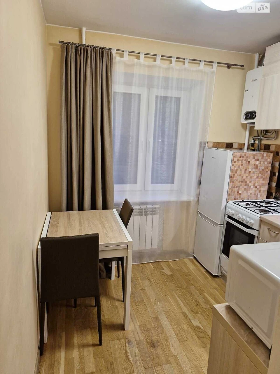 Продається затишна 2-кімнатна квартира біля Совських озер!