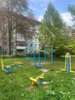 For sale 2-bedroom apartment, Polya Avenue, Slavutich Shopping Mall
