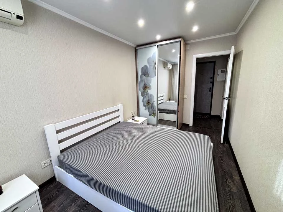 Apartment. Kryvyi Rih, Het'manska st.