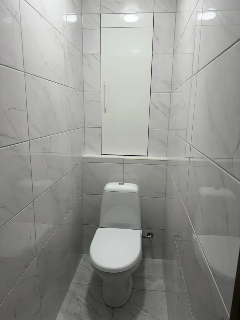 Продаж 2-кімнатній квартири в центрі Броварів.