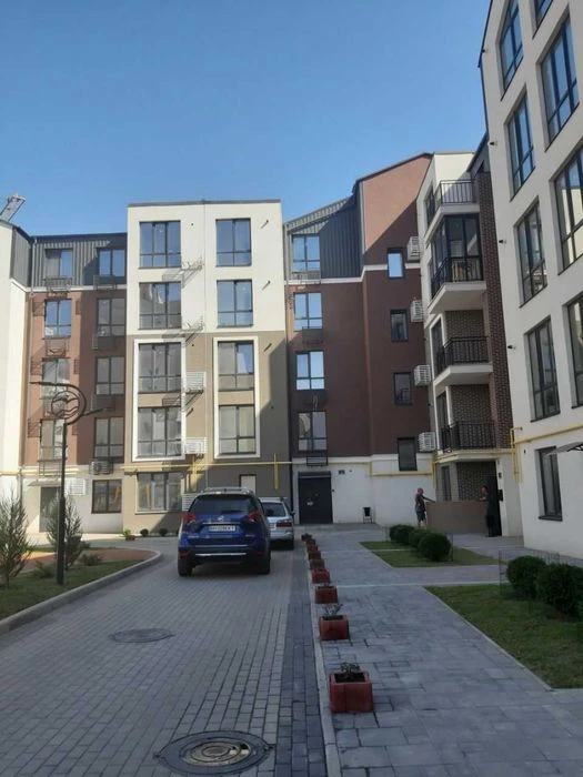 1-комнатная квартира в элитном жилом комплексе на Сахарова.