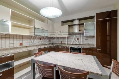 CENTER OF Kyiv! Khreshchatyk! 120 m2, European Square