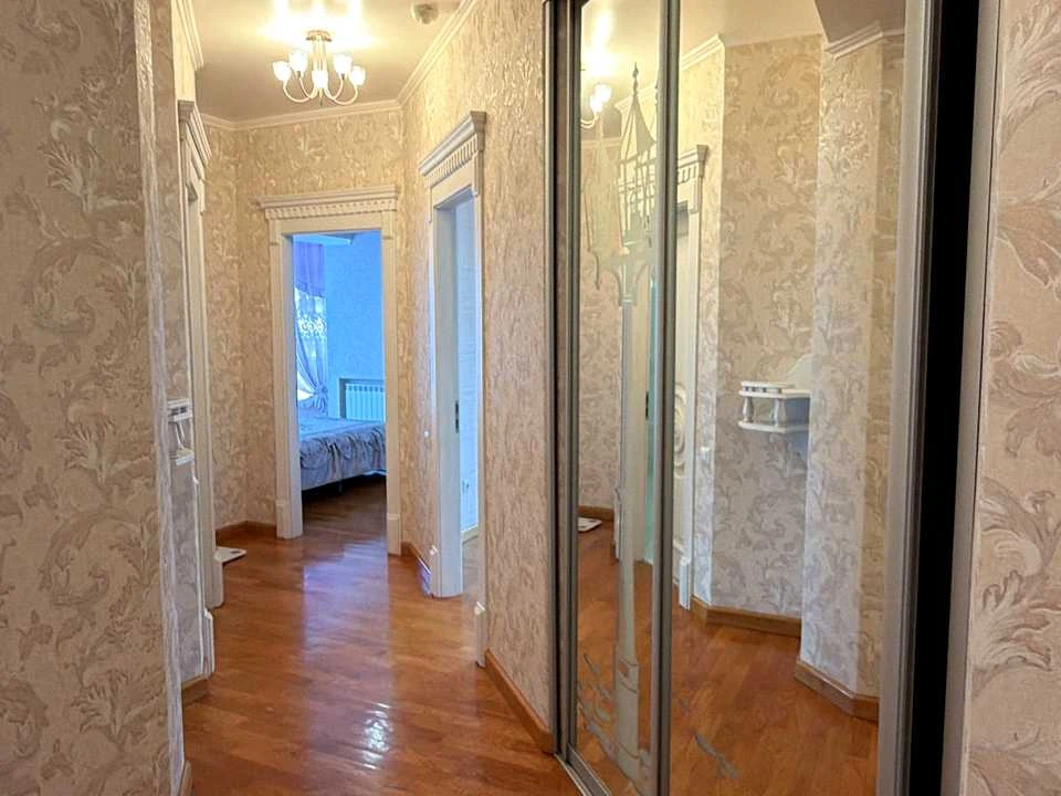 Apartment. Truskavets, Solomiia Krushelnitska St.