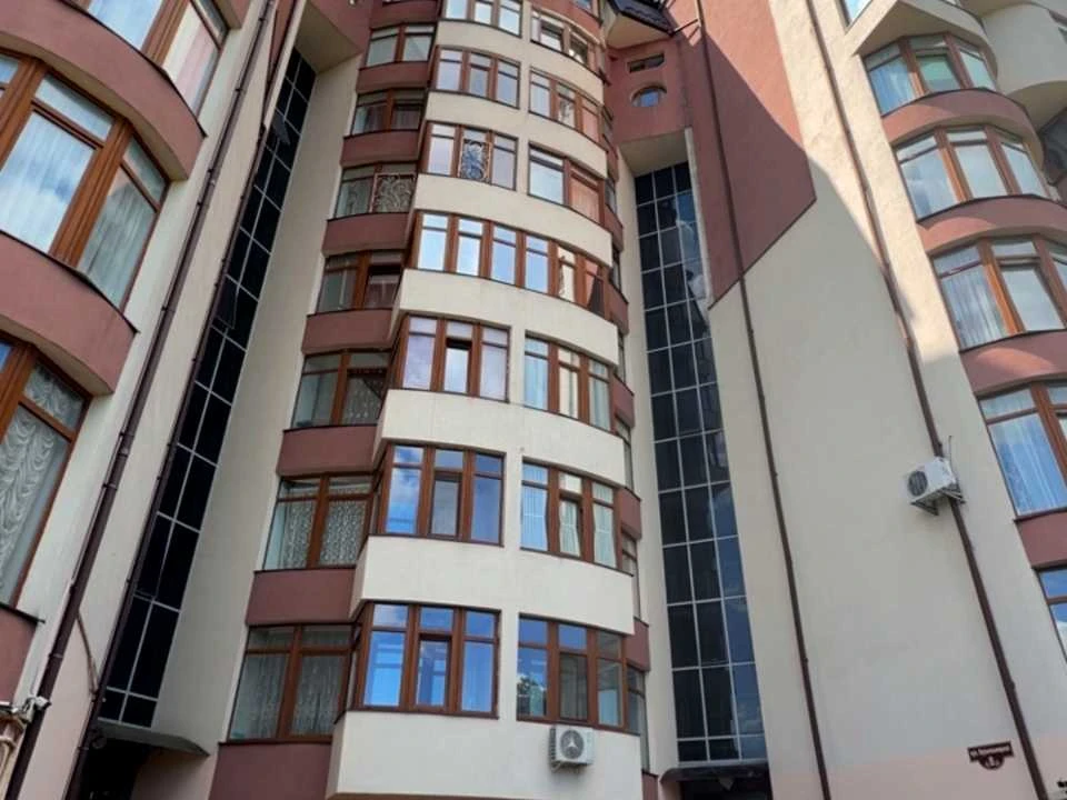 Apartment. Truskavets, Solomiia Krushelnitska St.
