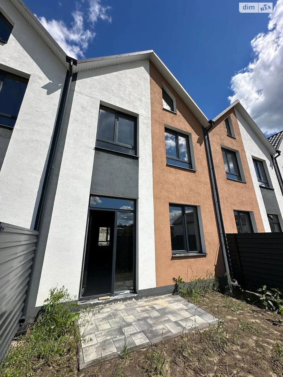 Townhouse for Sale
