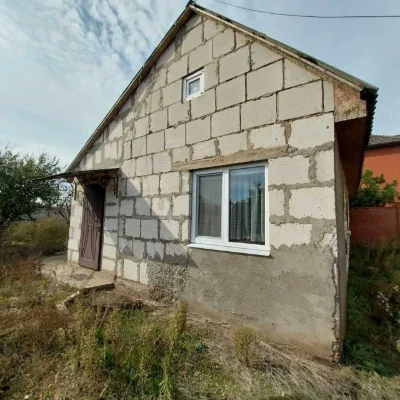 New Bugovo, Rybacska Street, two houses on a plot