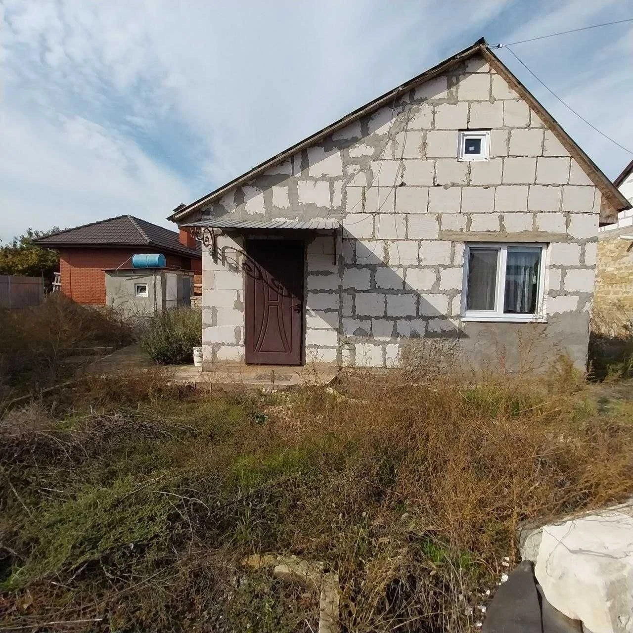 New Bugovo, Rybacska Street, two houses on a plot