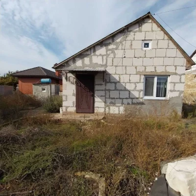 New Bugovo, Rybacska Street, two houses on a plot