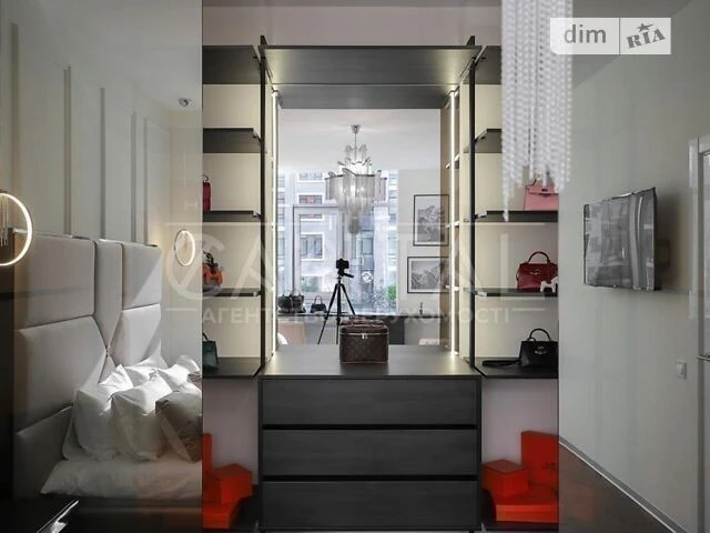 Продаж 3к квартири 92 кв. м на вул. Саперне Поле 5 • ID 3469