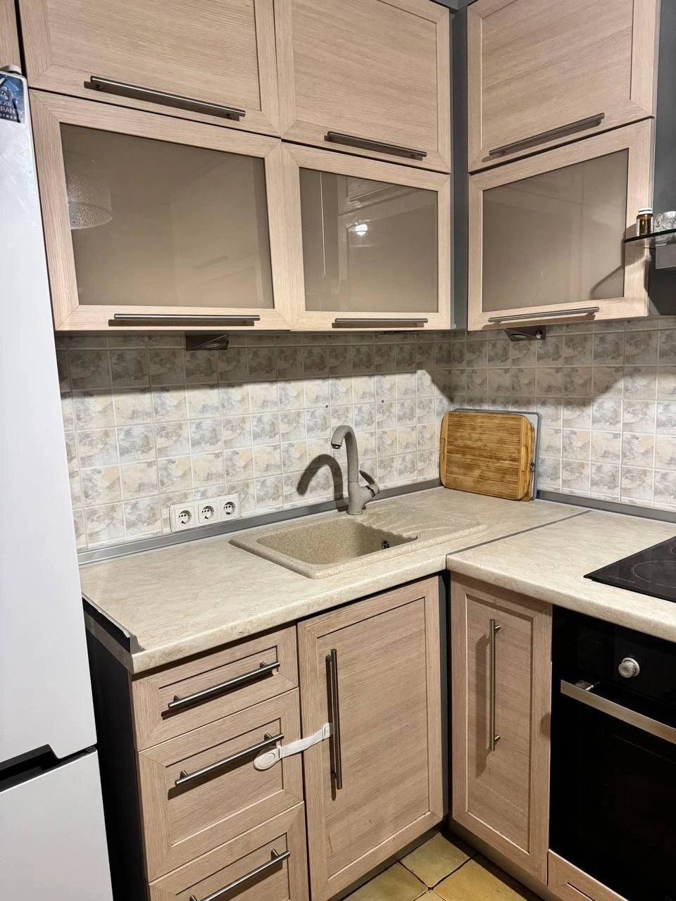 Sale of a 3-room apartment on Solny Street